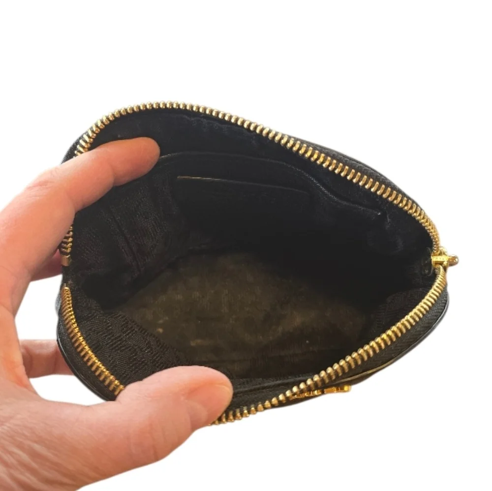 Michael Kors Cindy Dome Jet Set Black Saffiano Leather Pouch Cosmetic Case